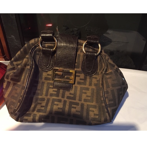 fendi monogram purse